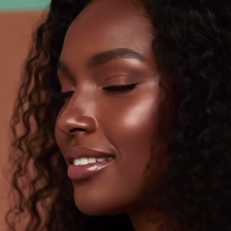 Cover image for The "Effortless Beauty" Campaign 👑