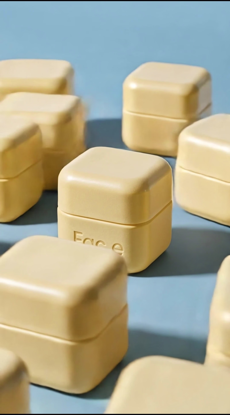 Cover image for FAC.E is a visual campaign