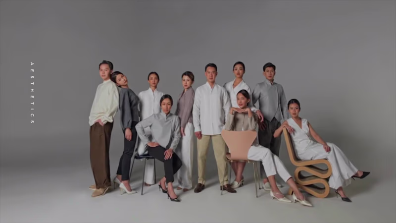 Cover image for Behind every treatment is a