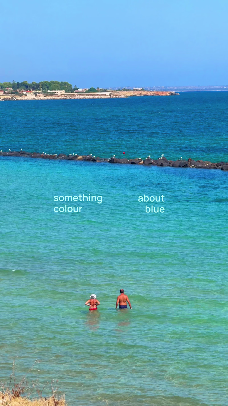 Cover image for Something about color blue -