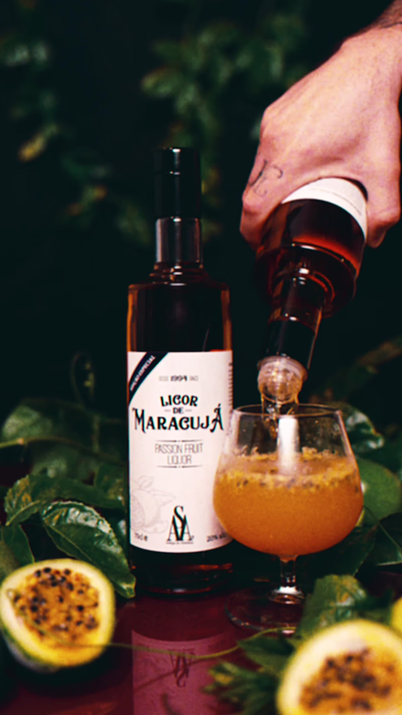 Cover image for A timeless, vintage-inspired showcase of