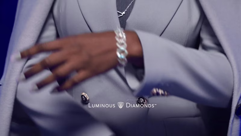 Cover image for Luminous Diamonds