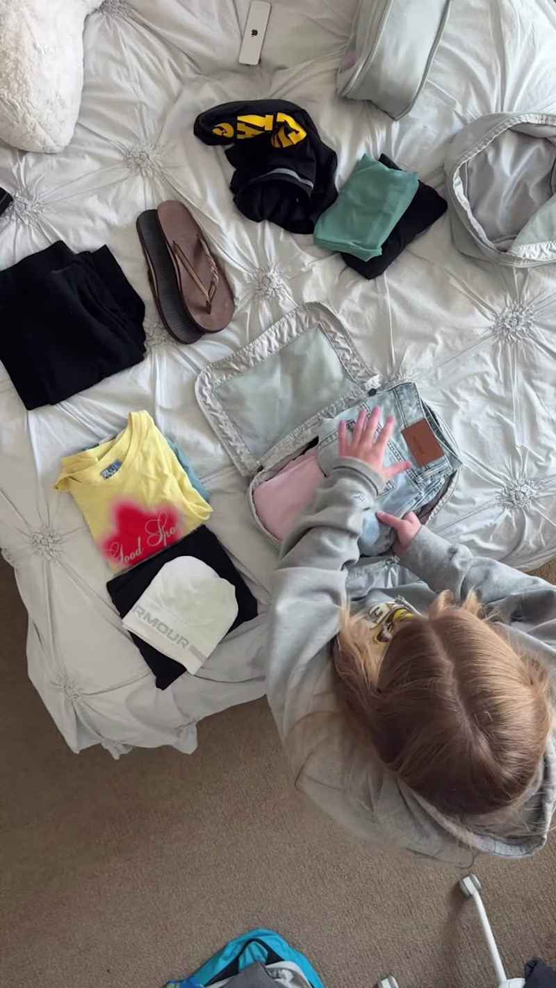 Cover image for Mini Iowa City travel vlog!