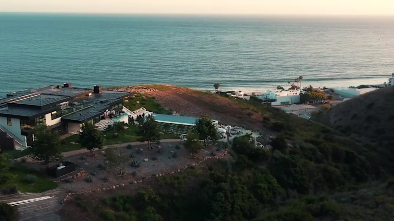 Cover image for Mastry App Launch Experience w/ Alo, SuperRare & Cloudwater