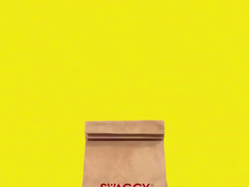 Cover image for Motion video for product visuals that make people stop, look...