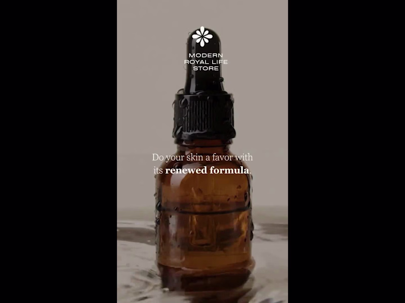 Cover image for Organic Skincare Web Collateral for Modern Royal Life Store